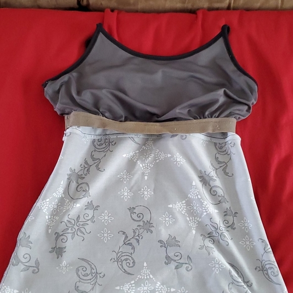 Tank Top - Picture 4 of 4